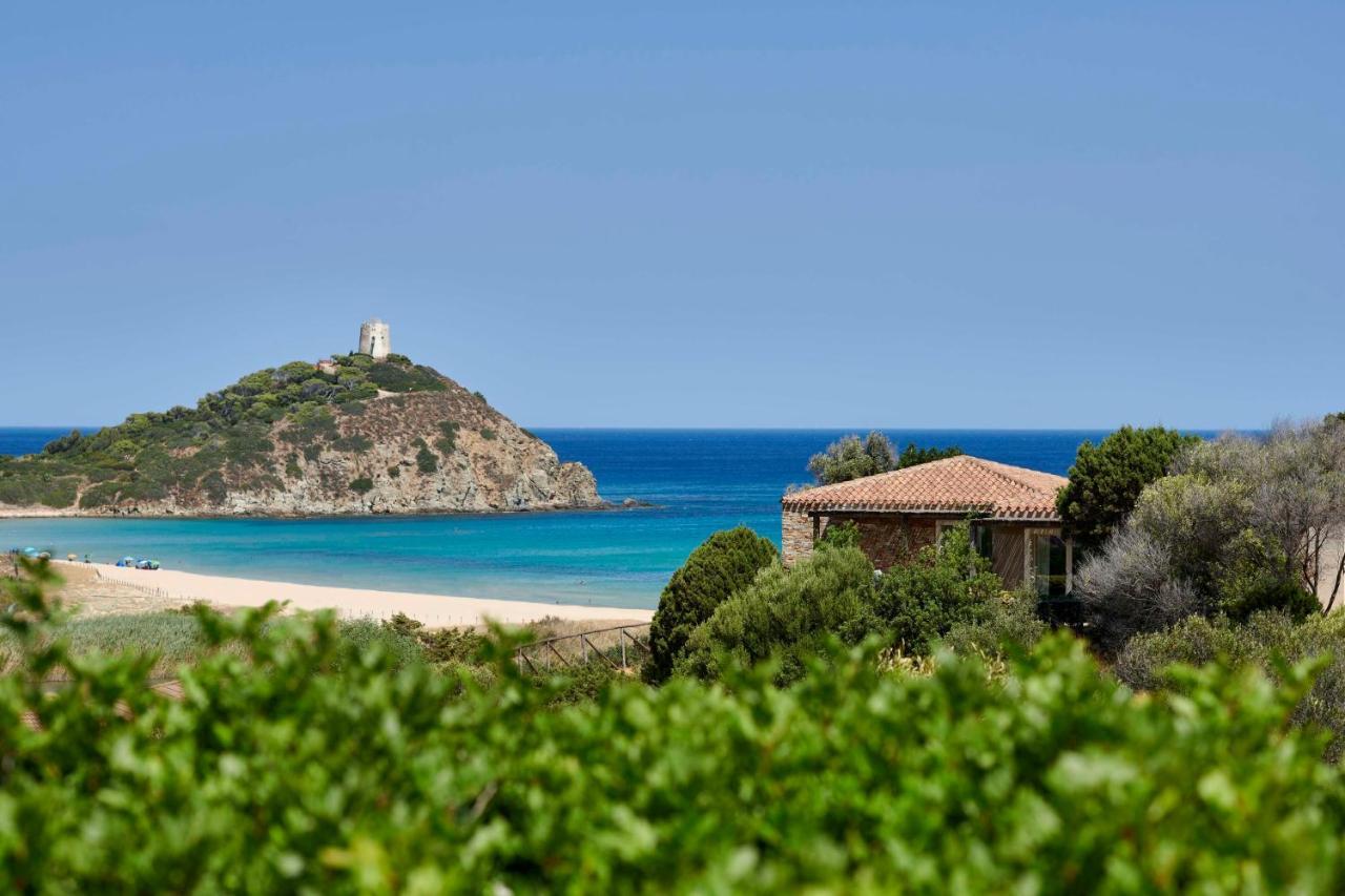 Baia Di Chia Resort Sardinia, Curio Collection By Hilton 외부 사진